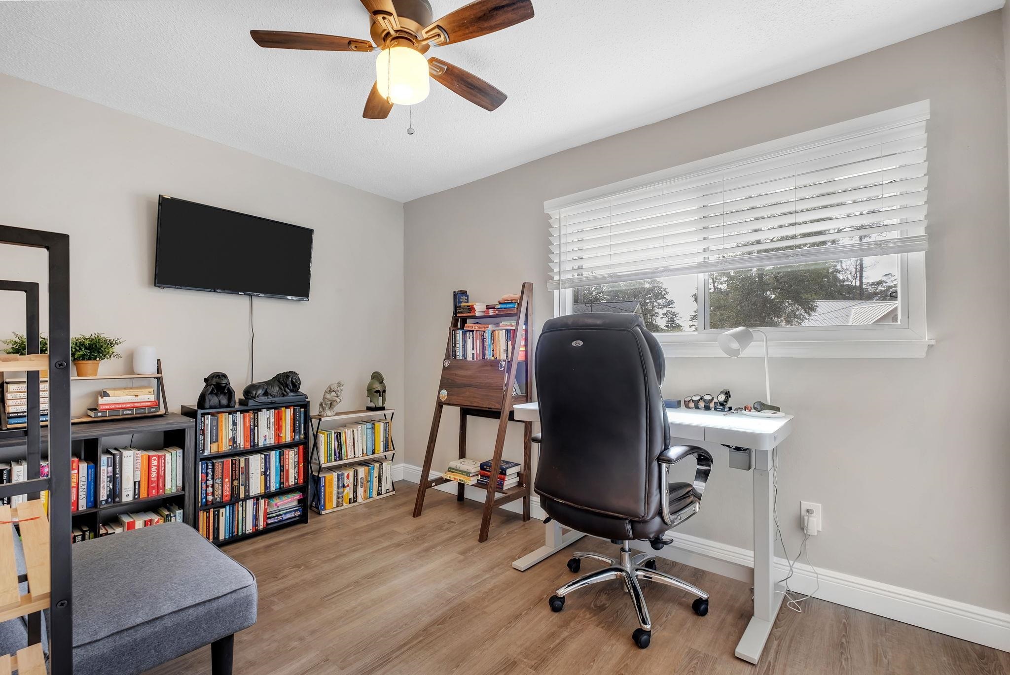 240 Intrepid Court Tallahassee, FL 32312 - Photo 13 of 39