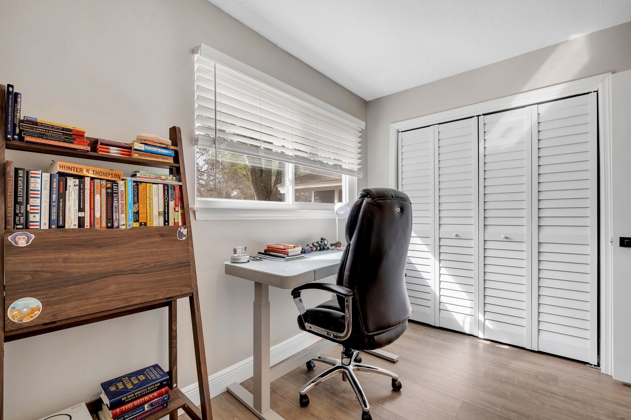 240 Intrepid Court Tallahassee, FL 32312 - Photo 14 of 39