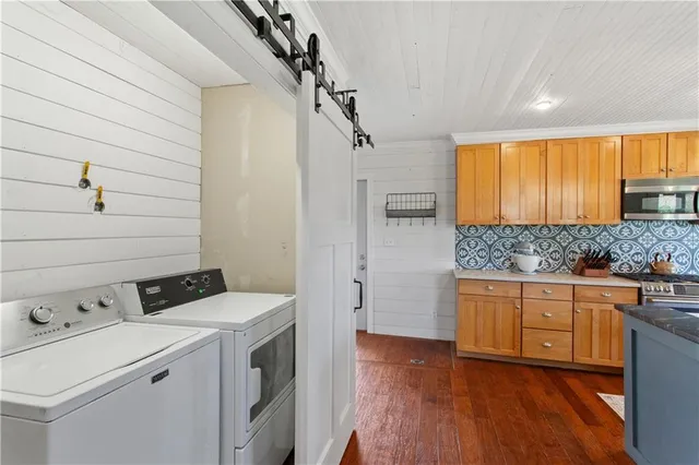 $590,000 | 1837 Z Highway, Bates City, MO 64011