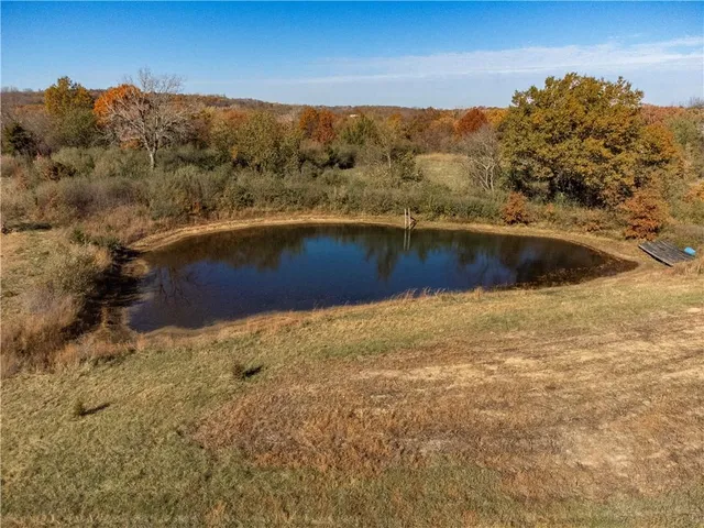 $590,000 | 1837 Z Highway, Bates City, MO 64011