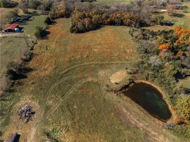 $590,000 | 1837 Z Highway, Bates City, MO 64011