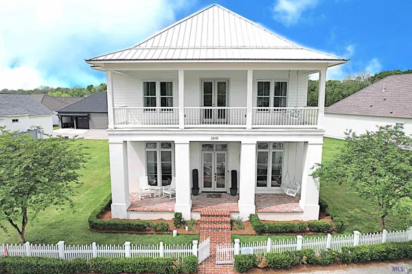 $699,900 | 2819 Pointe-Marie Drive, Baton Rouge, LA 70820
