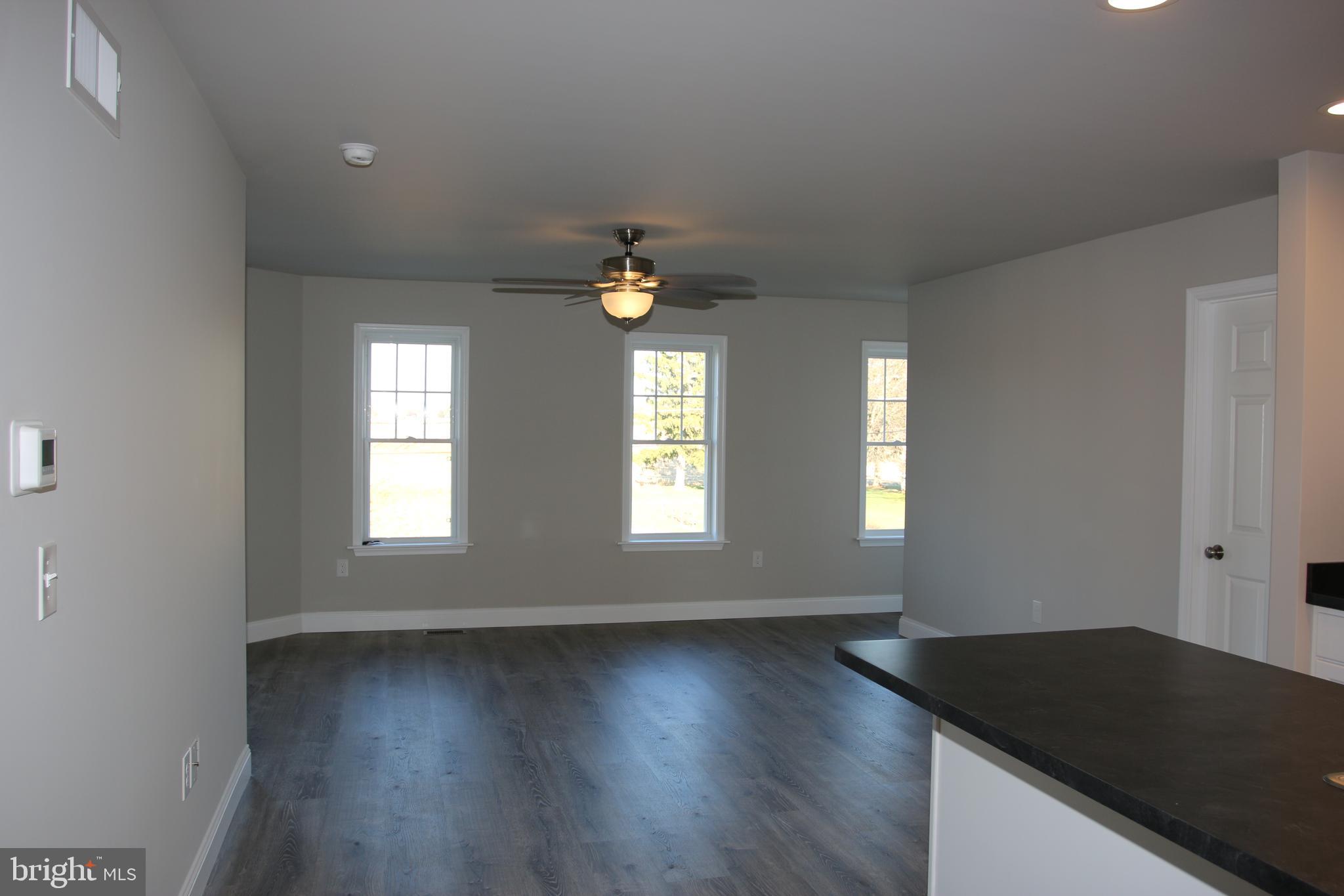 71 Stevens Road, Unit 162 Ephrata, PA 17522 - Photo 7 of 14