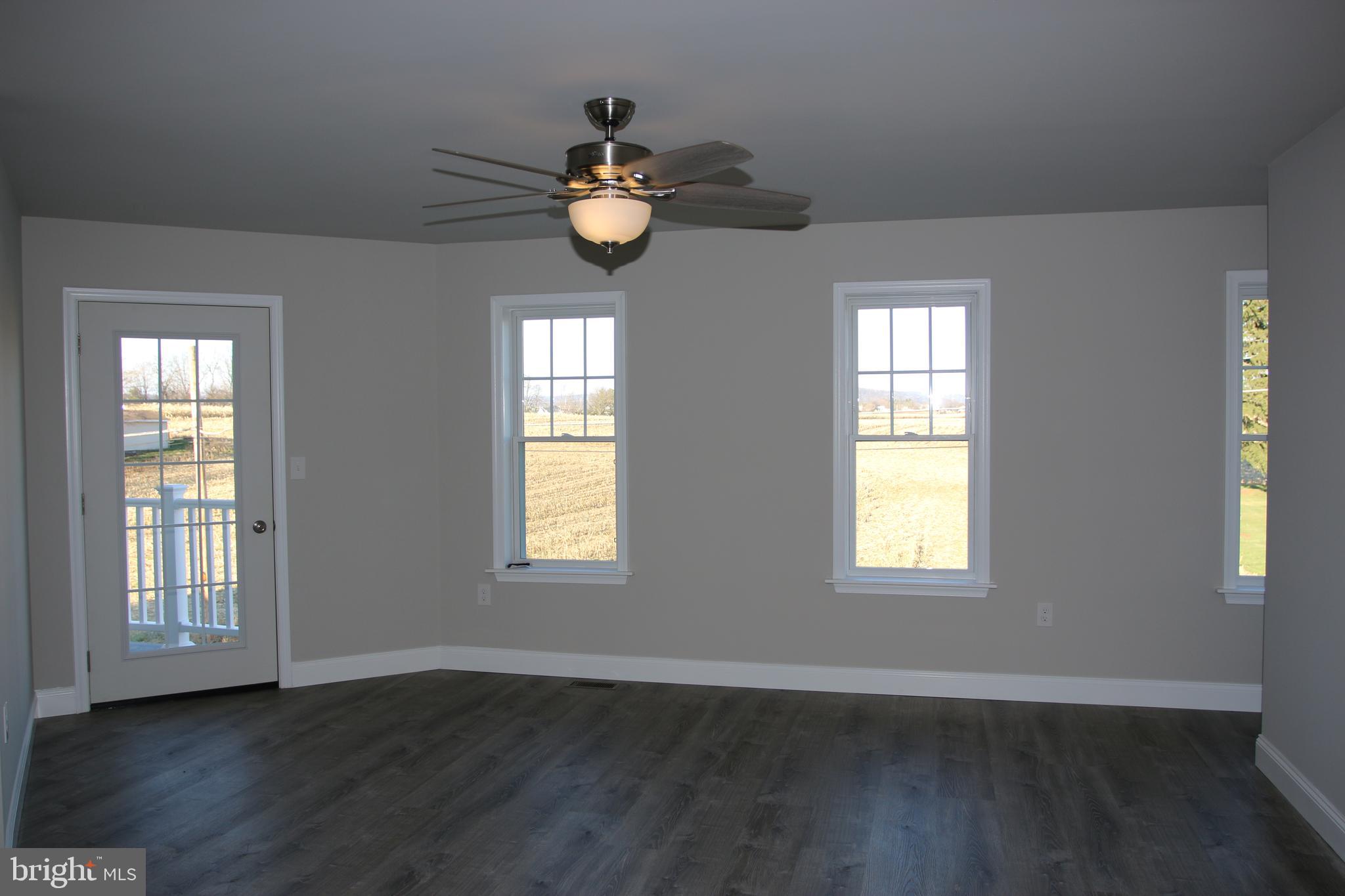 71 Stevens Road, Unit 162 Ephrata, PA 17522 - Photo 8 of 14