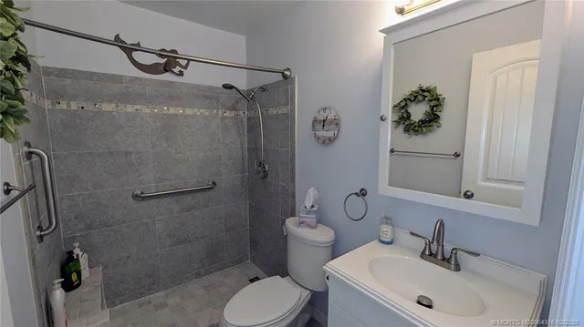 $1,500 | 2600 Southeast Ocean Boulevard, Unit U4, Stuart, FL 34996