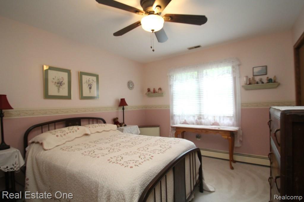 4344 Fenton Road Hartland, MI 48353 - Photo 20 of 53 IMG_7156.jpg