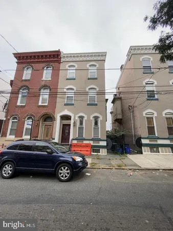 $1,725 | 1936 North 7th Street, Unit 3, Philadelphia, PA 19122