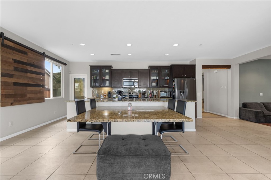 26585 Emperor Road Menifee, CA 92585 - Photo 14 of 49