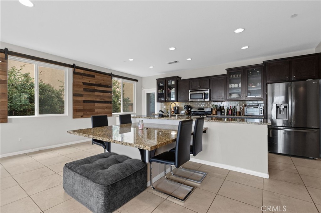 26585 Emperor Road Menifee, CA 92585 - Photo 16 of 49