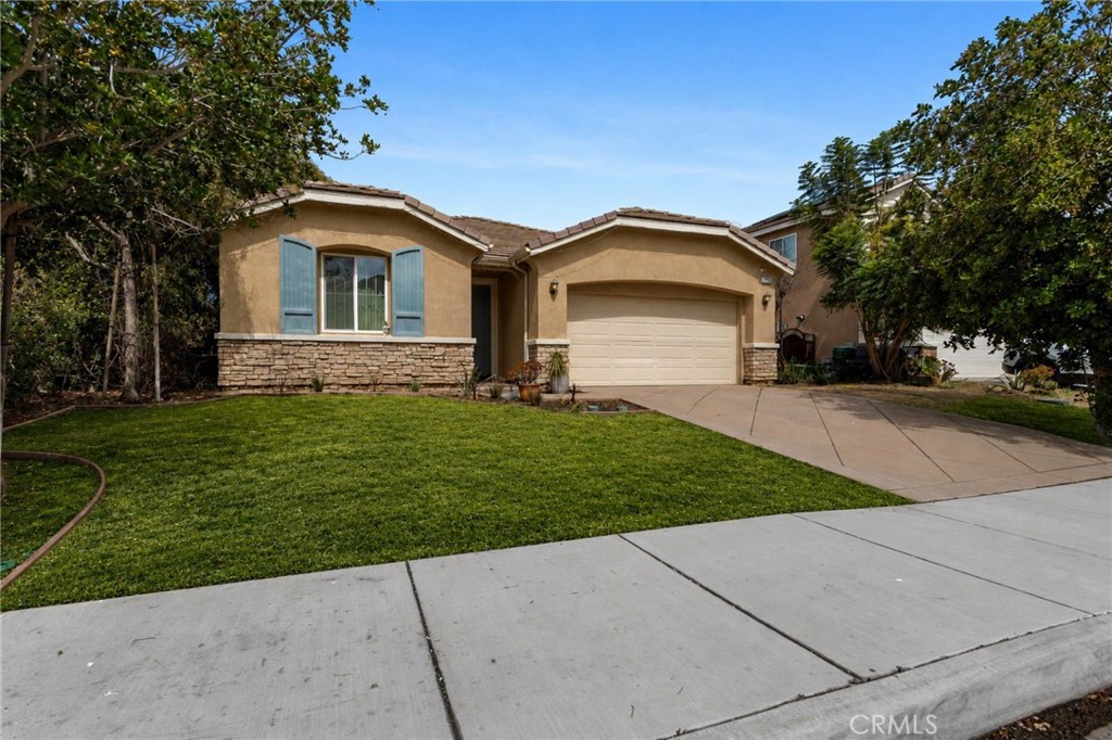 26585 Emperor Road Menifee, CA 92585 - Photo 3 of 49