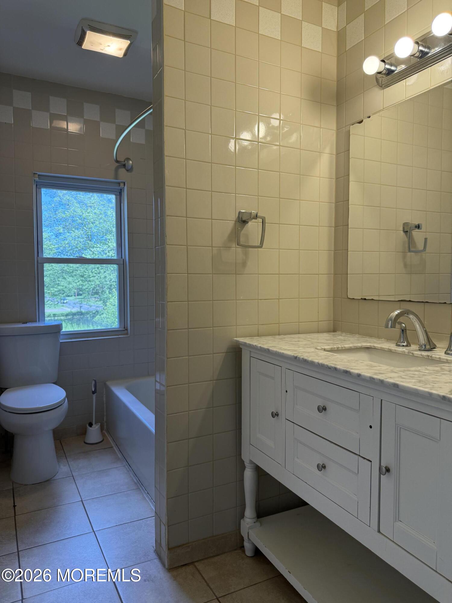 236 West Farms Road Farmingdale, NJ 07727 - Photo 15 of 15 IMG_1993
