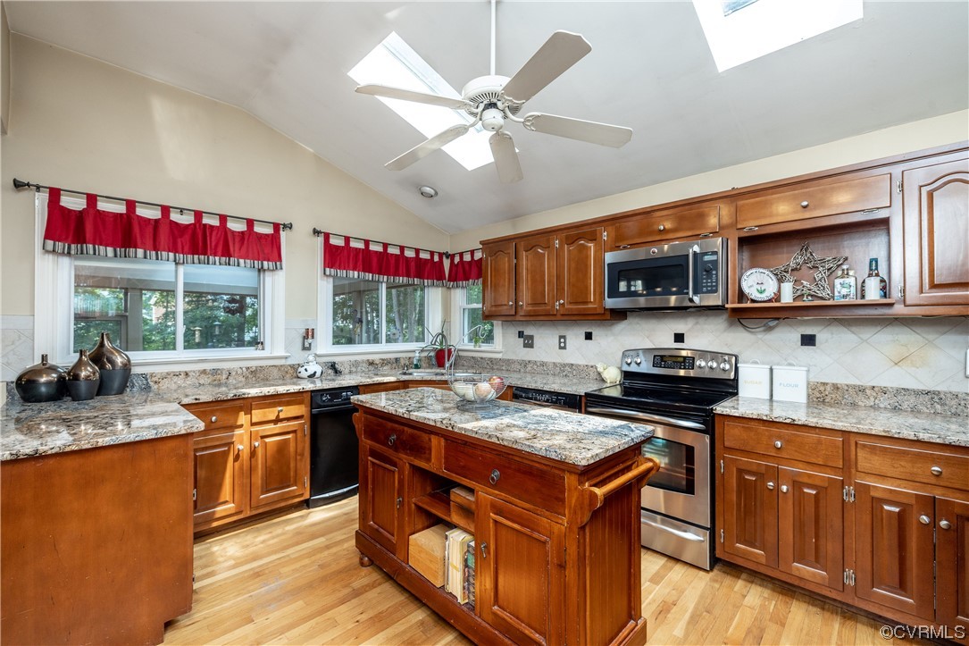 14220 Chimney House Road Midlothian, VA 23112 - Photo 19 of 50 Gallery Image 19