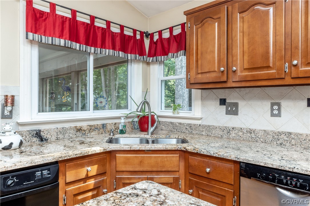 14220 Chimney House Road Midlothian, VA 23112 - Photo 21 of 50 Gallery Image 21