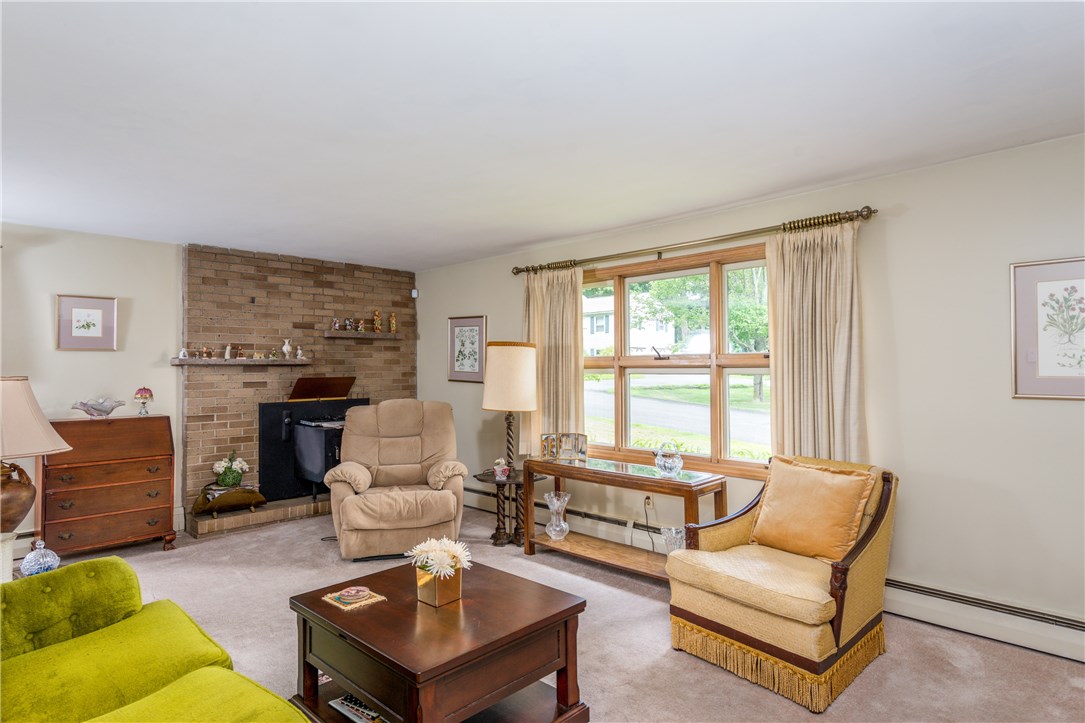 44 Rabbitt Hill Road Cumberland, RI 02864 - Photo 13 of 26 Gallery Image 13