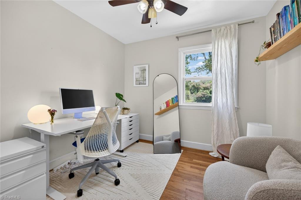 215 South Lindell Road Greensboro, NC 27403 - Photo 18 of 29