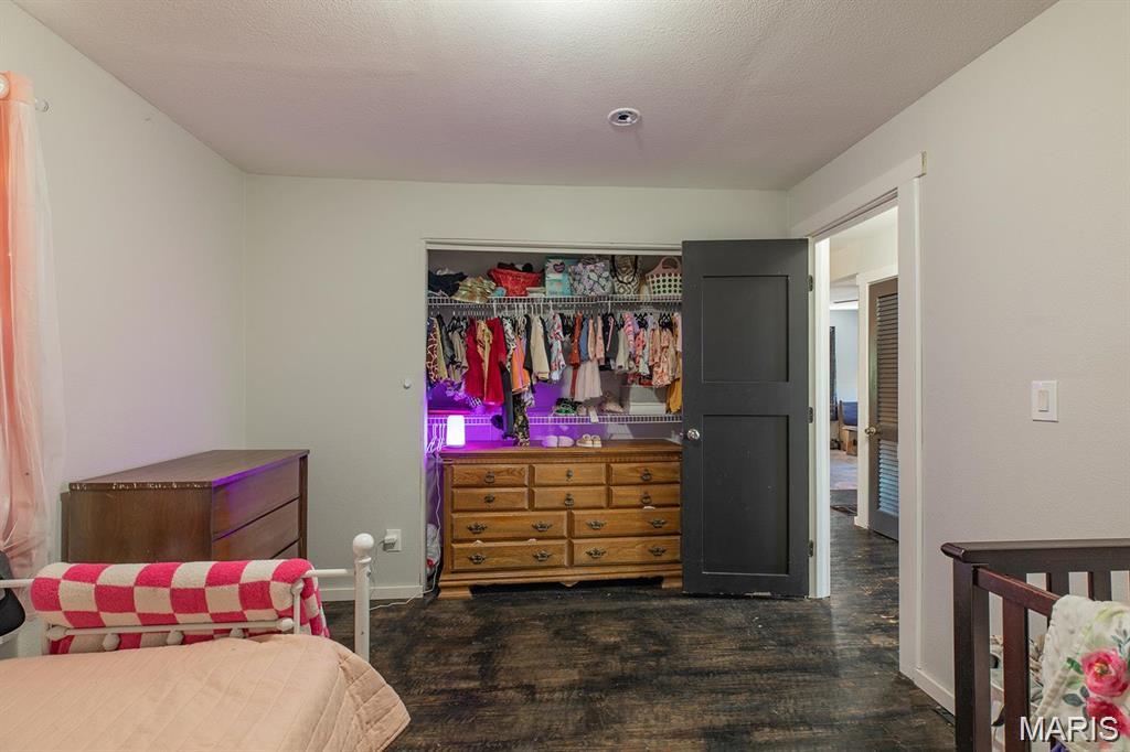 8617 Godfrey Road Godfrey, IL 62035 - Photo 20 of 30 Gallery Image 20