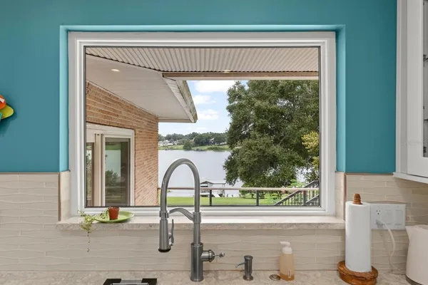 $1,055,000 | 2422 Topping Place, Eustis, FL 32726