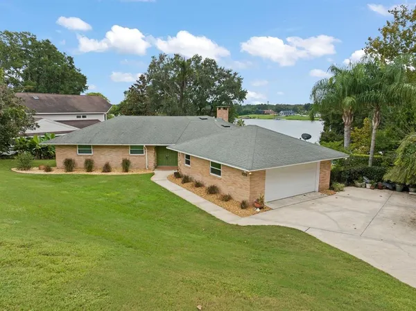 $1,055,000 | 2422 Topping Place, Eustis, FL 32726