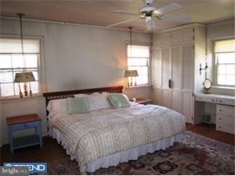 1137 Ashbourne Road Cheltenham, PA 19012 - Photo 8 of 12 Bedroom - Main