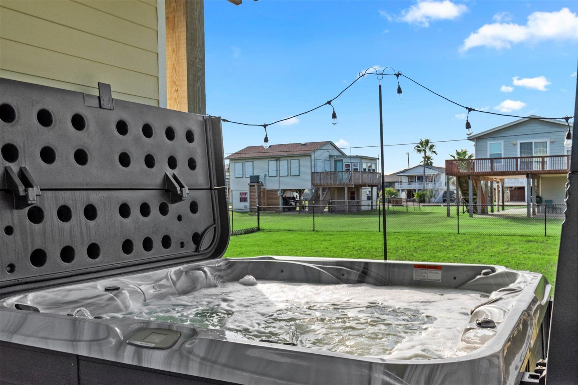 16522 John Silver Road Galveston, TX 77554 - Photo 16 of 26