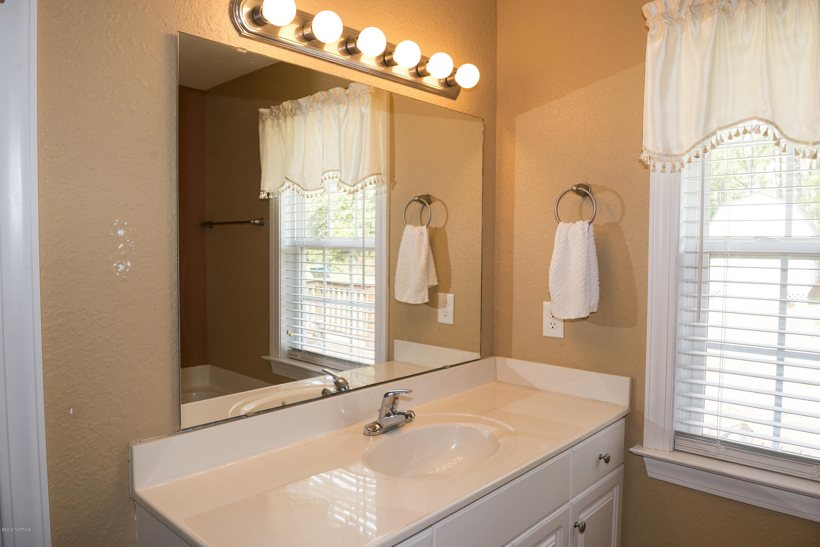 500 Bogue Loop Road Bogue, NC 28570 - Photo 17 of 31 M Bath 3