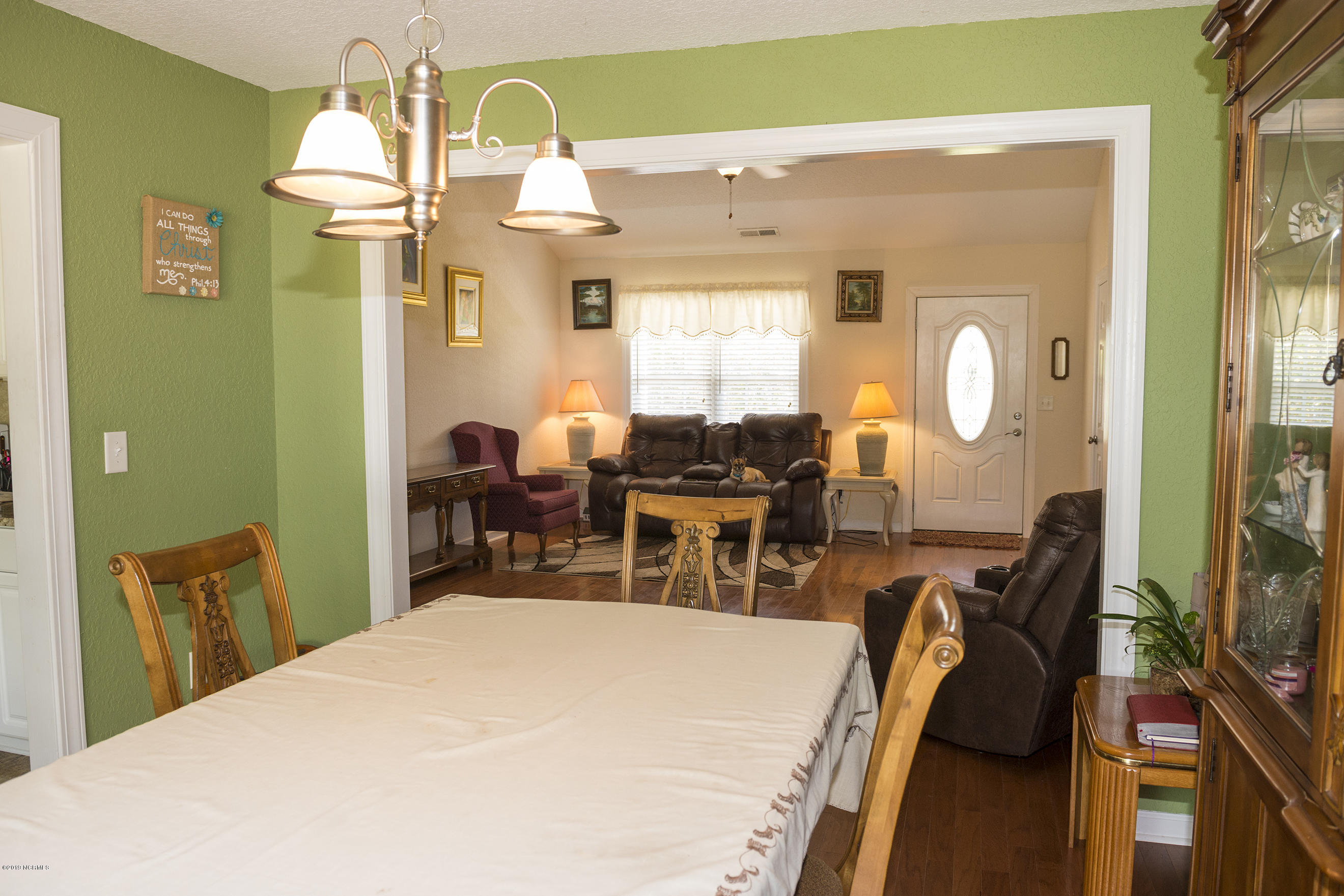 500 Bogue Loop Road Bogue, NC 28570 - Photo 10 of 31 Dining Room 1