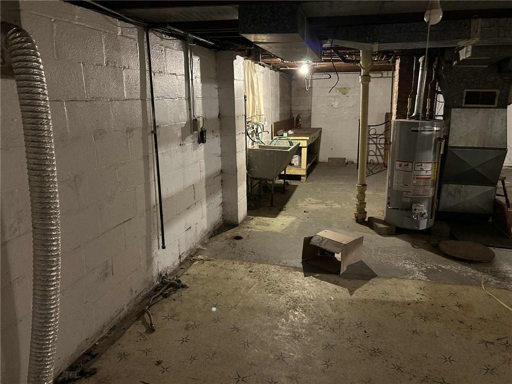 816 Indiana Avenue Farrell, PA 16121 - Photo 16 of 16