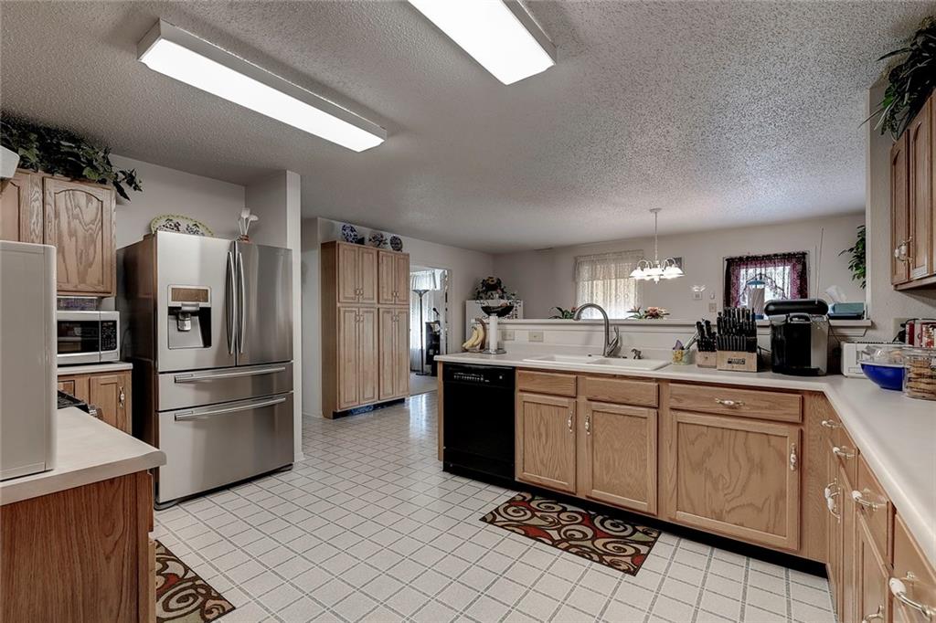 10391 Splendor Way Indianapolis, IN 46234 - Photo 12 of 36 Gallery Image 12