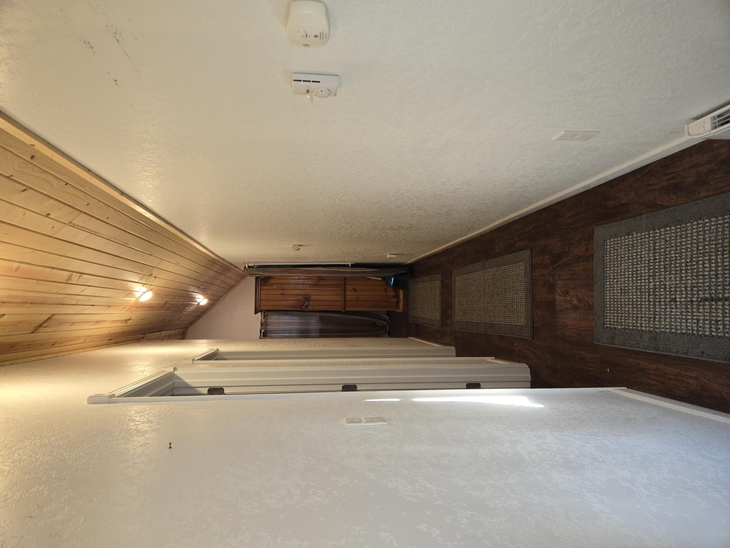 1409 South Allen Road North Allen, MI 49227 - Photo 17 of 28 loft