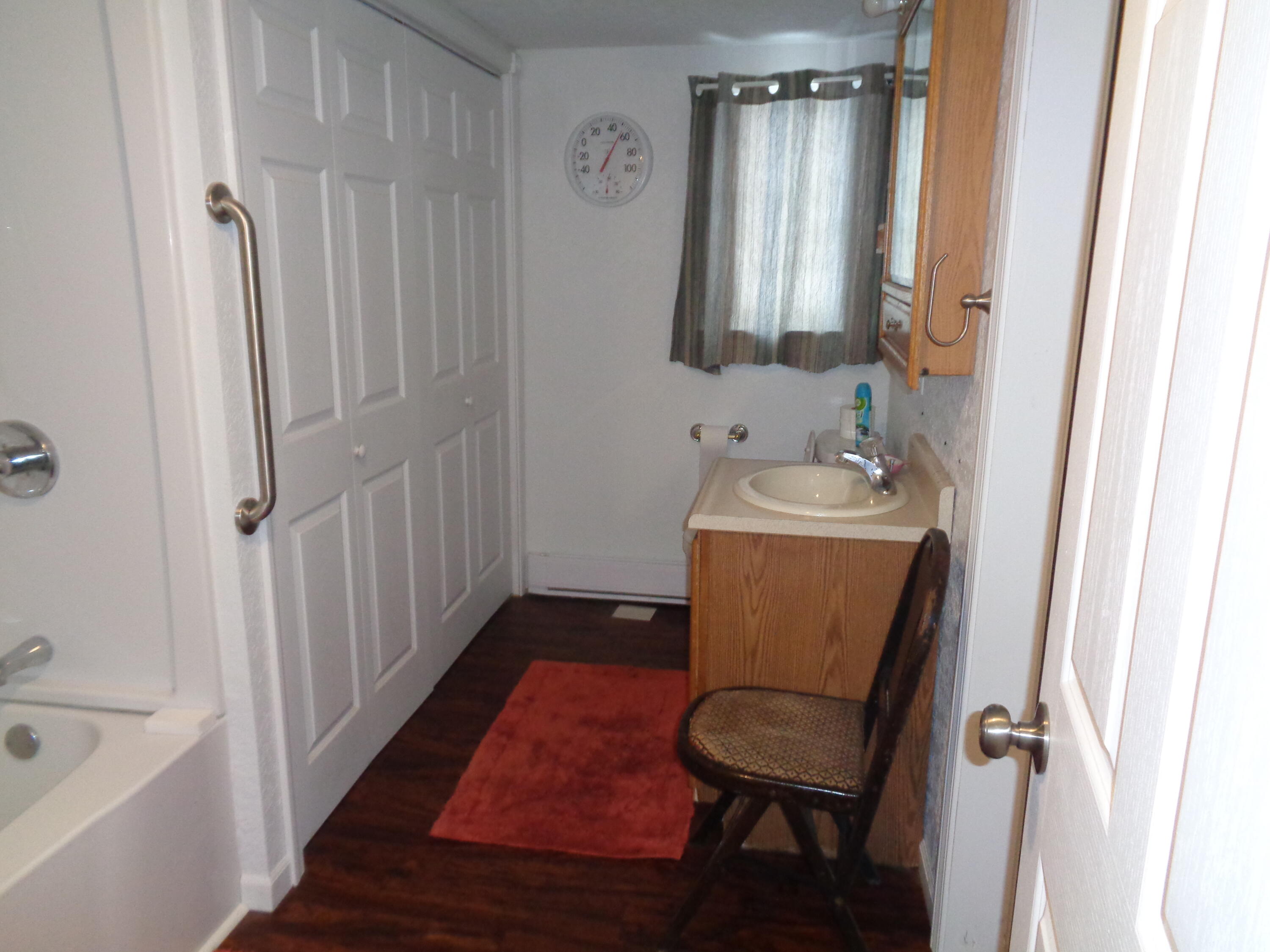 1409 South Allen Road North Allen, MI 49227 - Photo 4 of 28 Bathroom