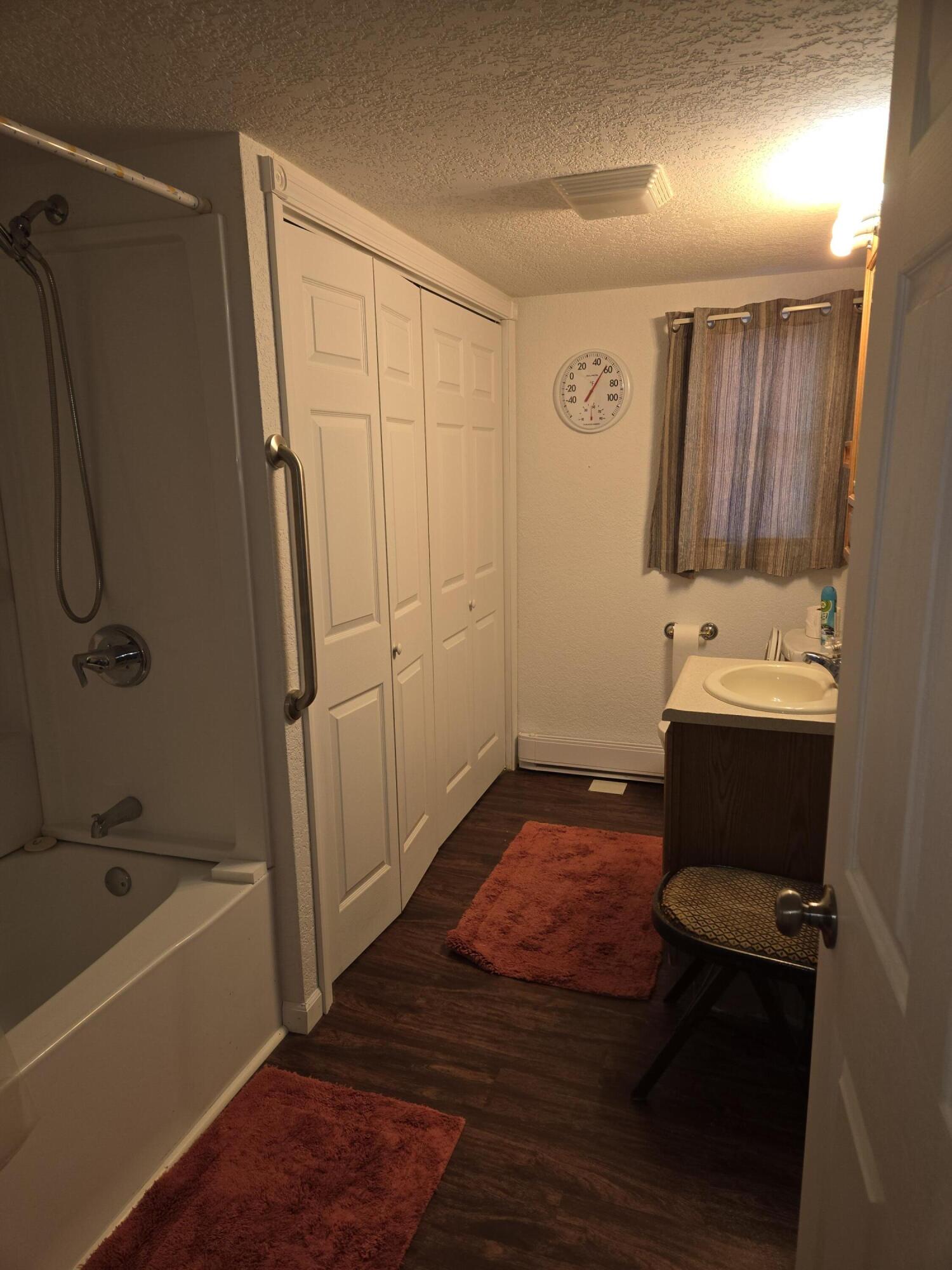 1409 South Allen Road North Allen, MI 49227 - Photo 6 of 28 bath