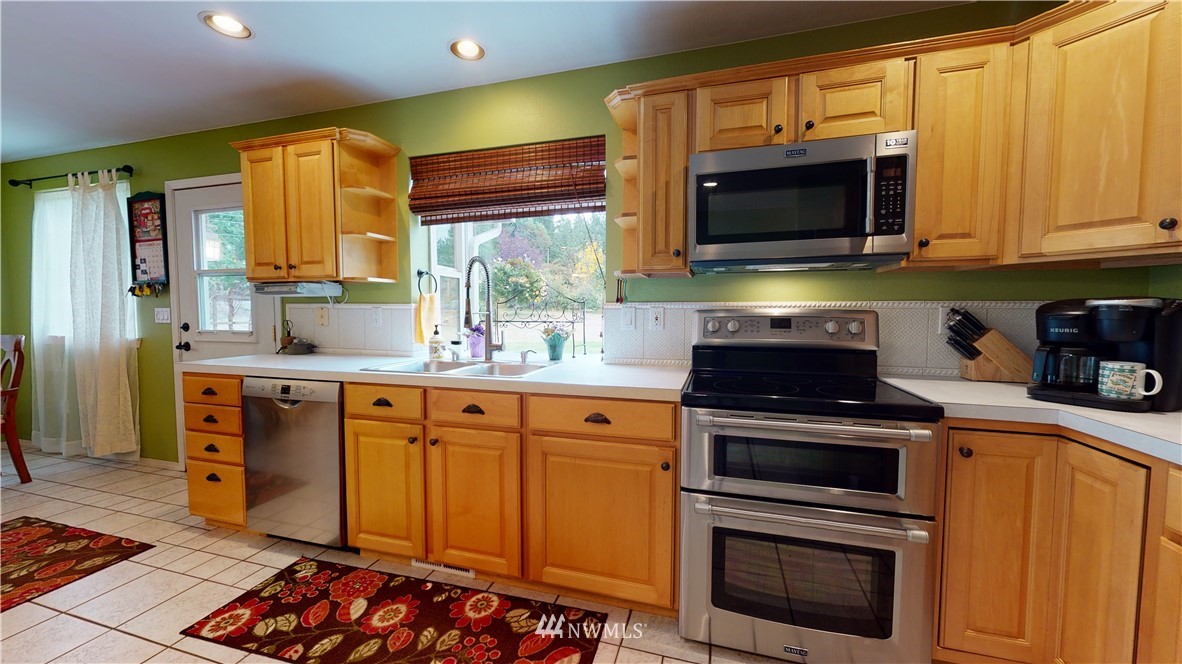 4872 Banner Road Southeast Port Orchard, WA 98367 - Photo 16 of 40 Gallery Image 16