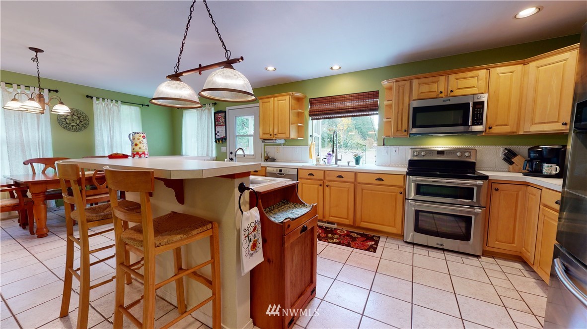 4872 Banner Road Southeast Port Orchard, WA 98367 - Photo 17 of 40 Gallery Image 17