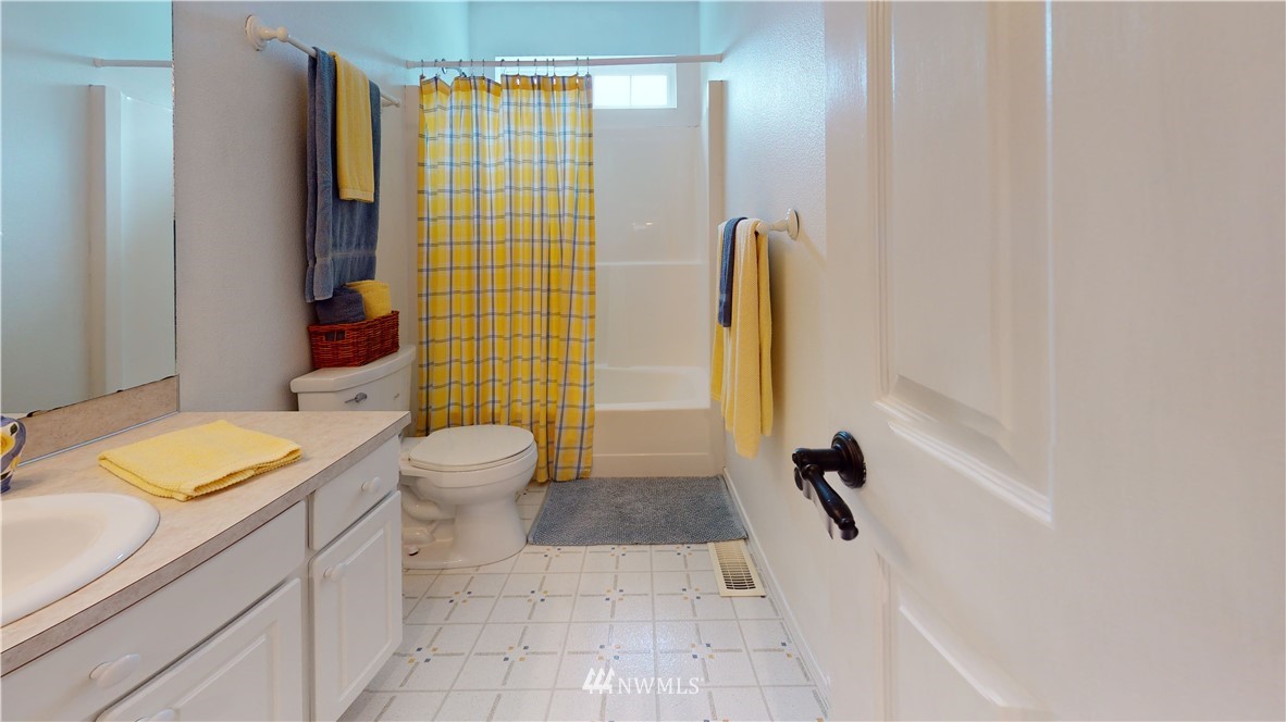 4872 Banner Road Southeast Port Orchard, WA 98367 - Photo 19 of 40 Gallery Image 19