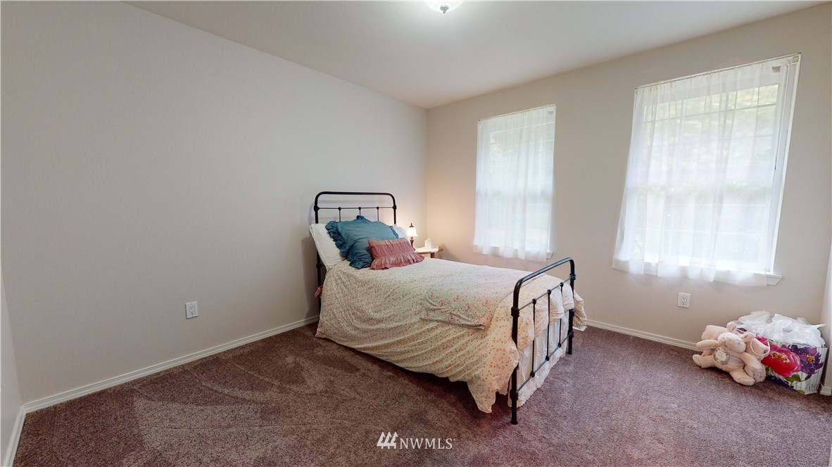 4872 Banner Road Southeast Port Orchard, WA 98367 - Photo 25 of 40 Gallery Image 25