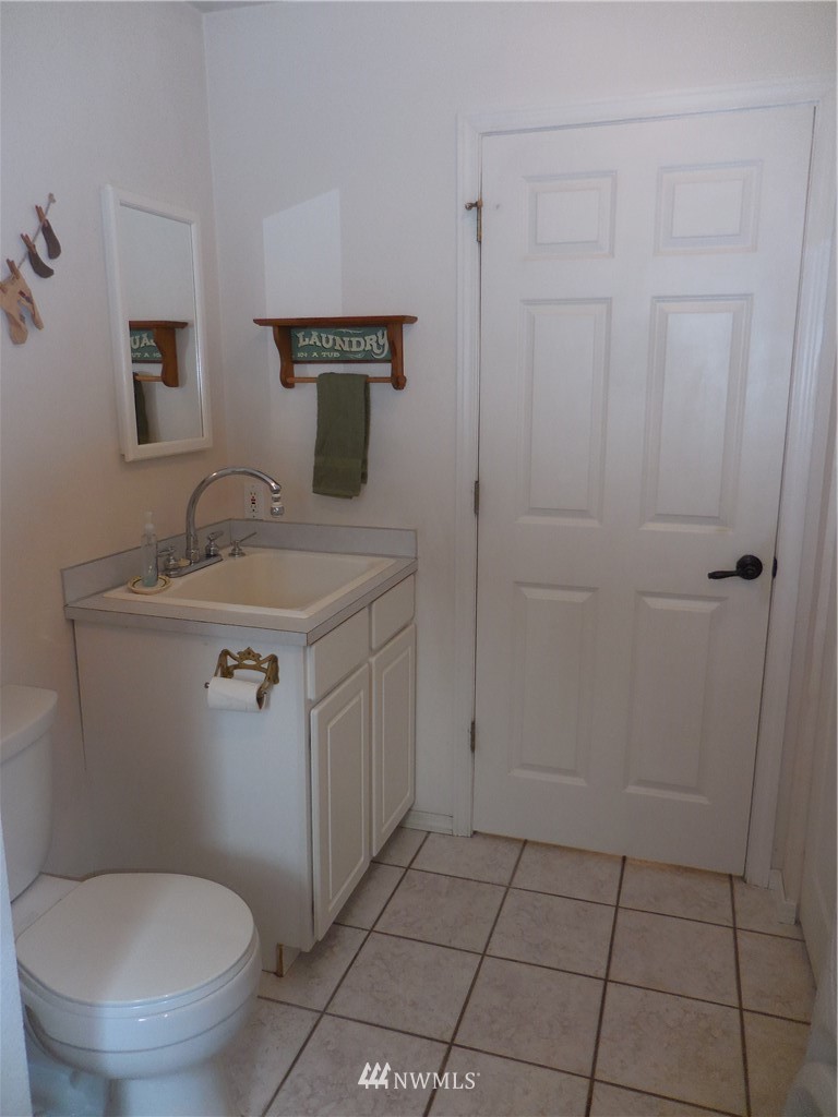 4872 Banner Road Southeast Port Orchard, WA 98367 - Photo 27 of 40 Gallery Image 27