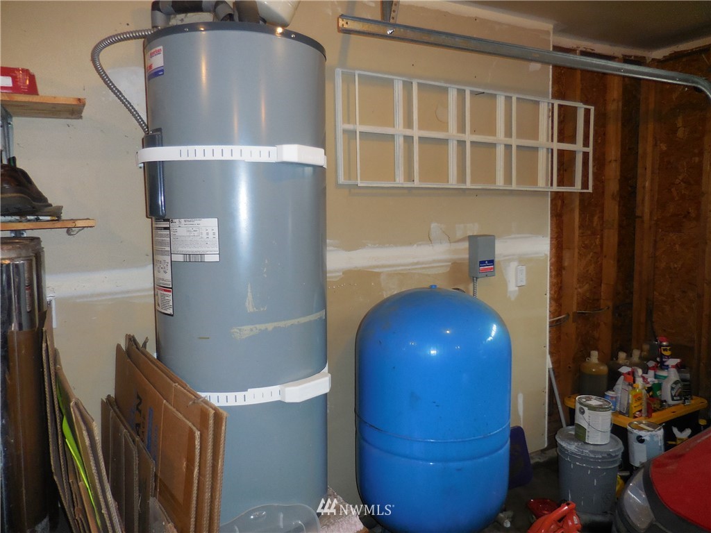 4872 Banner Road Southeast Port Orchard, WA 98367 - Photo 37 of 40 Gallery Image 37