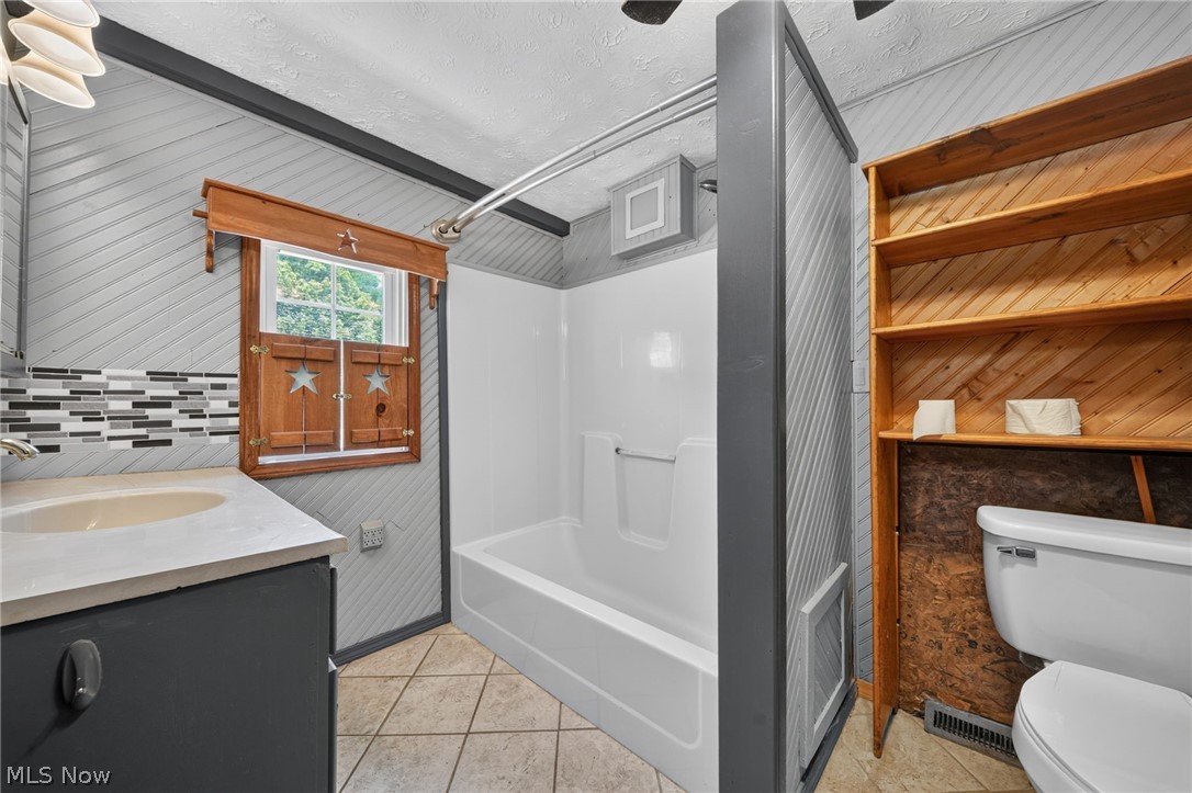 32 Water Street Geneva, OH 44041 - Photo 19 of 44 Gallery Image 19