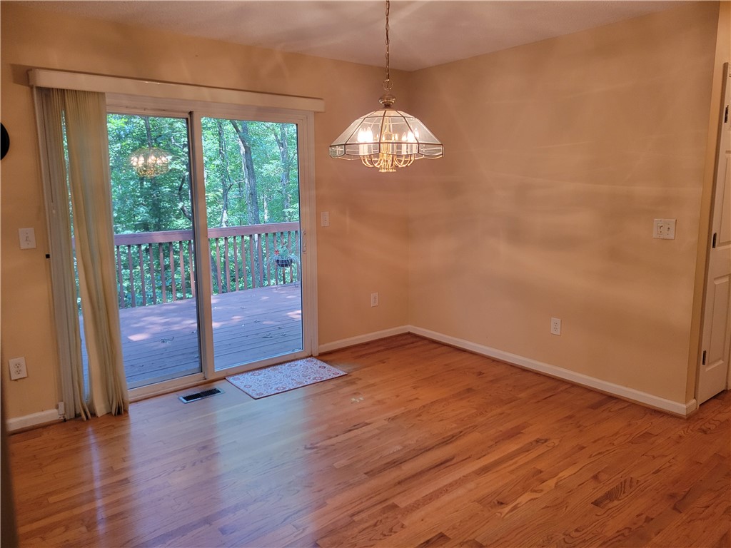 2000 Ridgeview Lane Seneca, SC 29678 - Photo 7 of 30