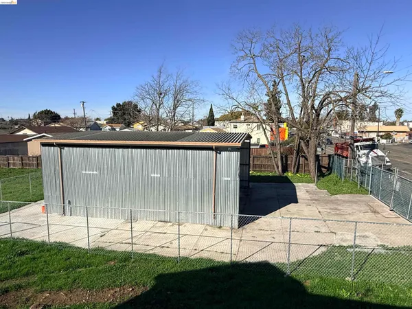 $899,000 | 321 Benicia Road, Vallejo, CA 94590