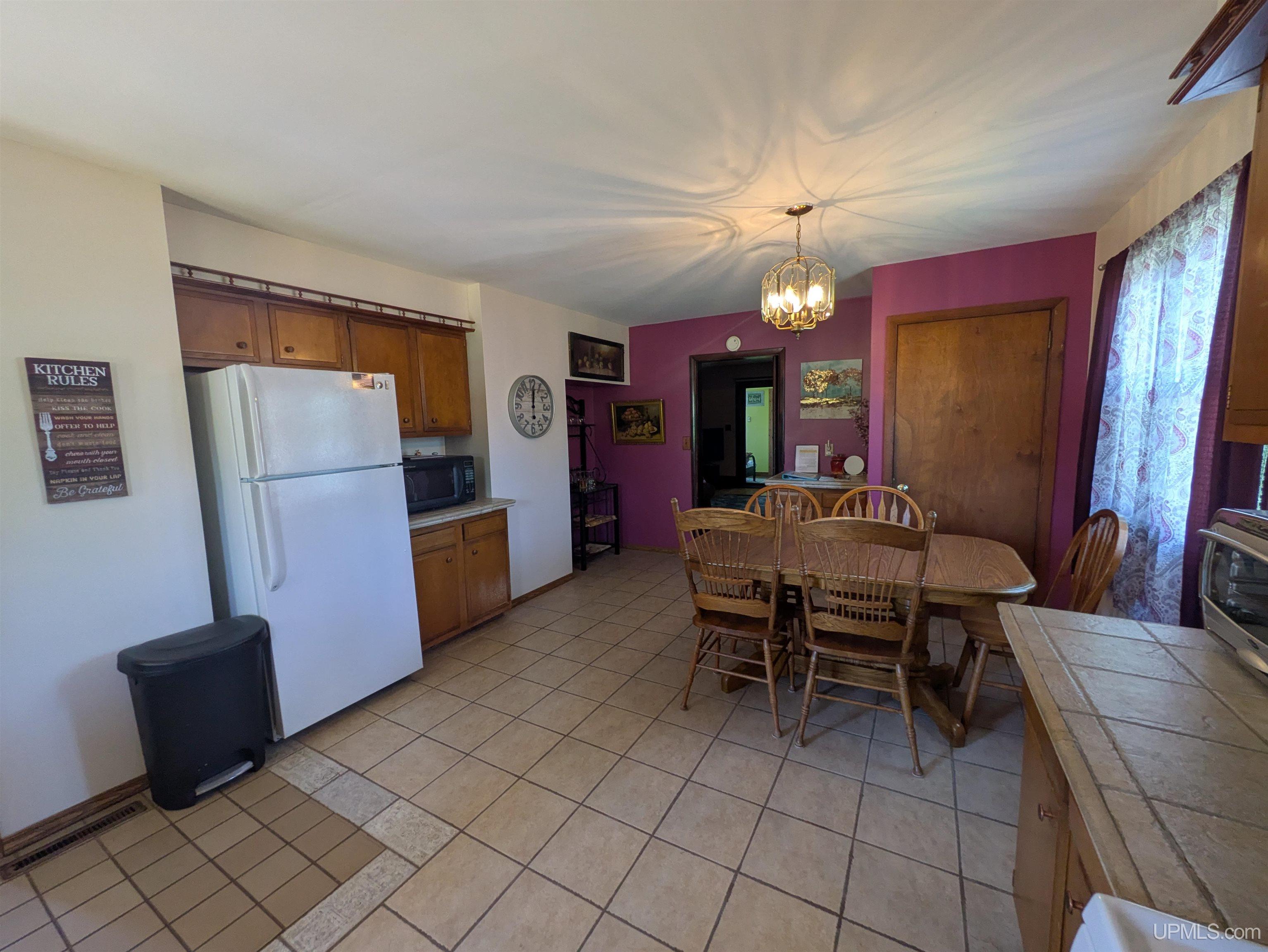 10342 Lake Road Ironwood, MI 49938 - Photo 13 of 42