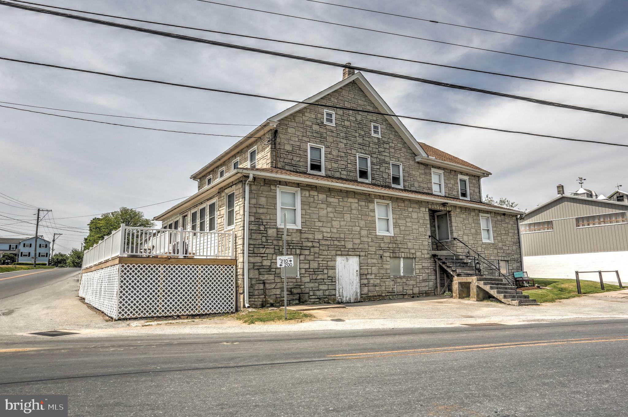 1475 Georgetown Road Christiana, PA 17509 - Photo 3 of 79