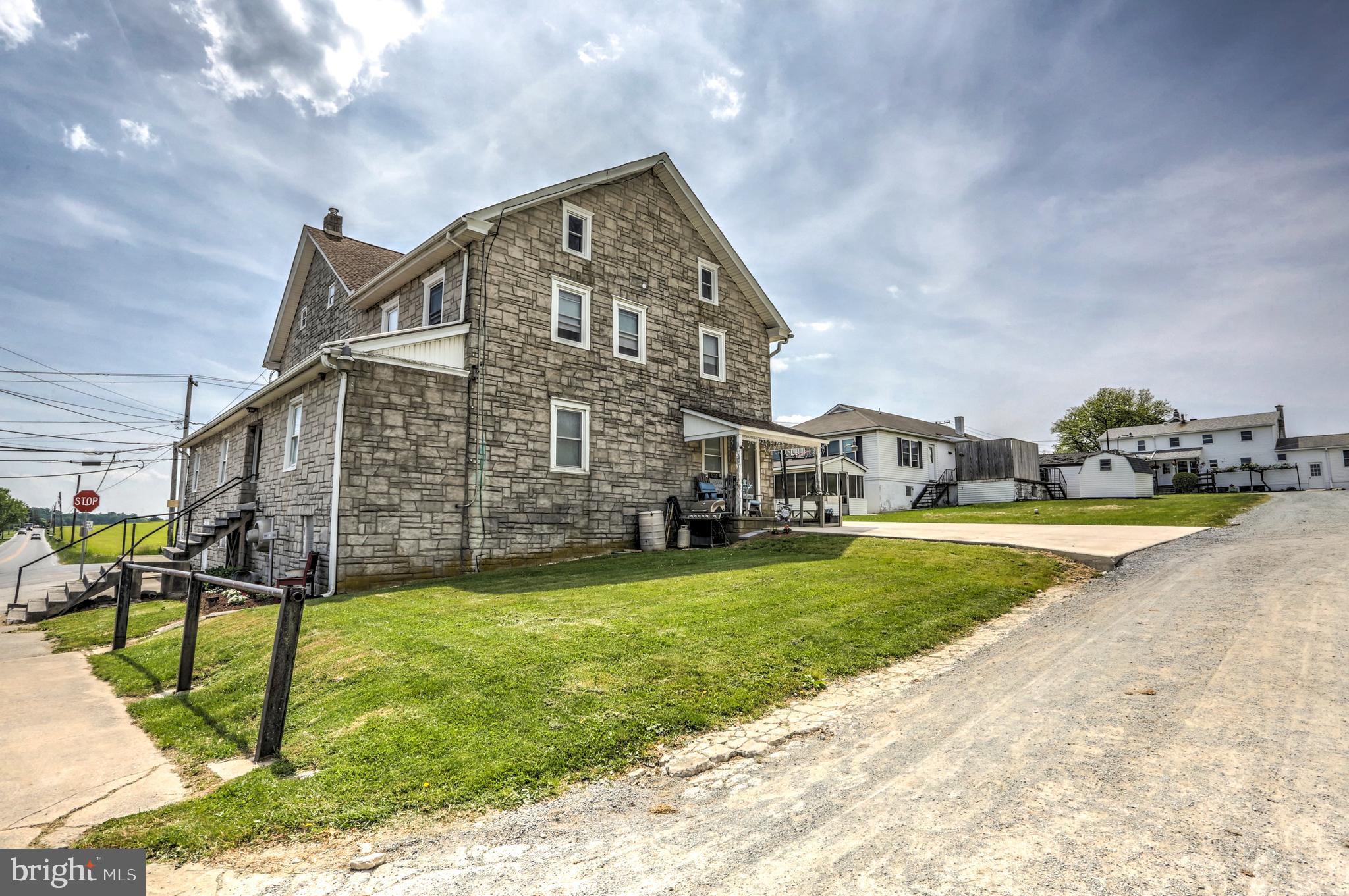 1475 Georgetown Road Christiana, PA 17509 - Photo 4 of 79