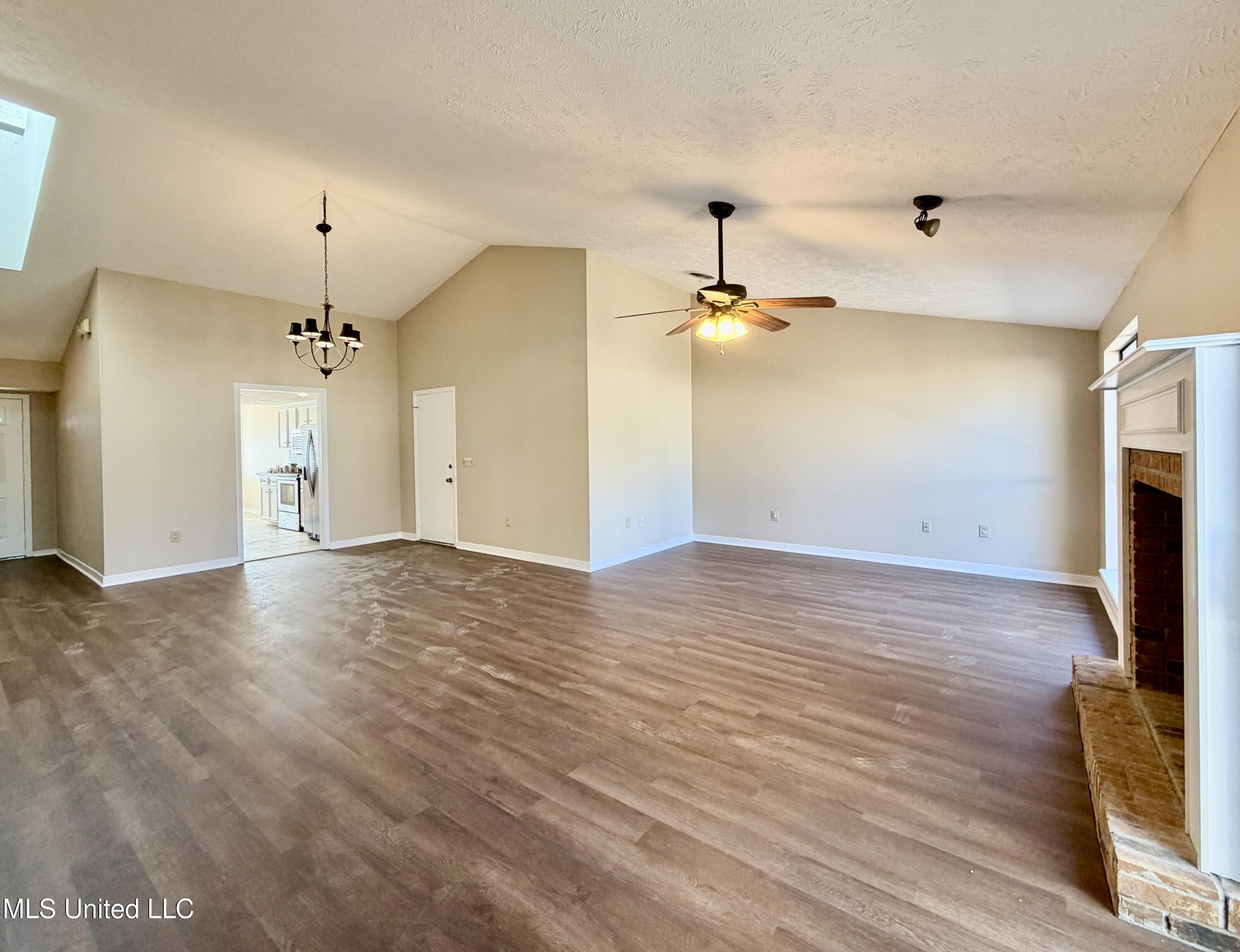 100 Villa Way Clinton, MS 39056 - Photo 16 of 35 IMG_0449