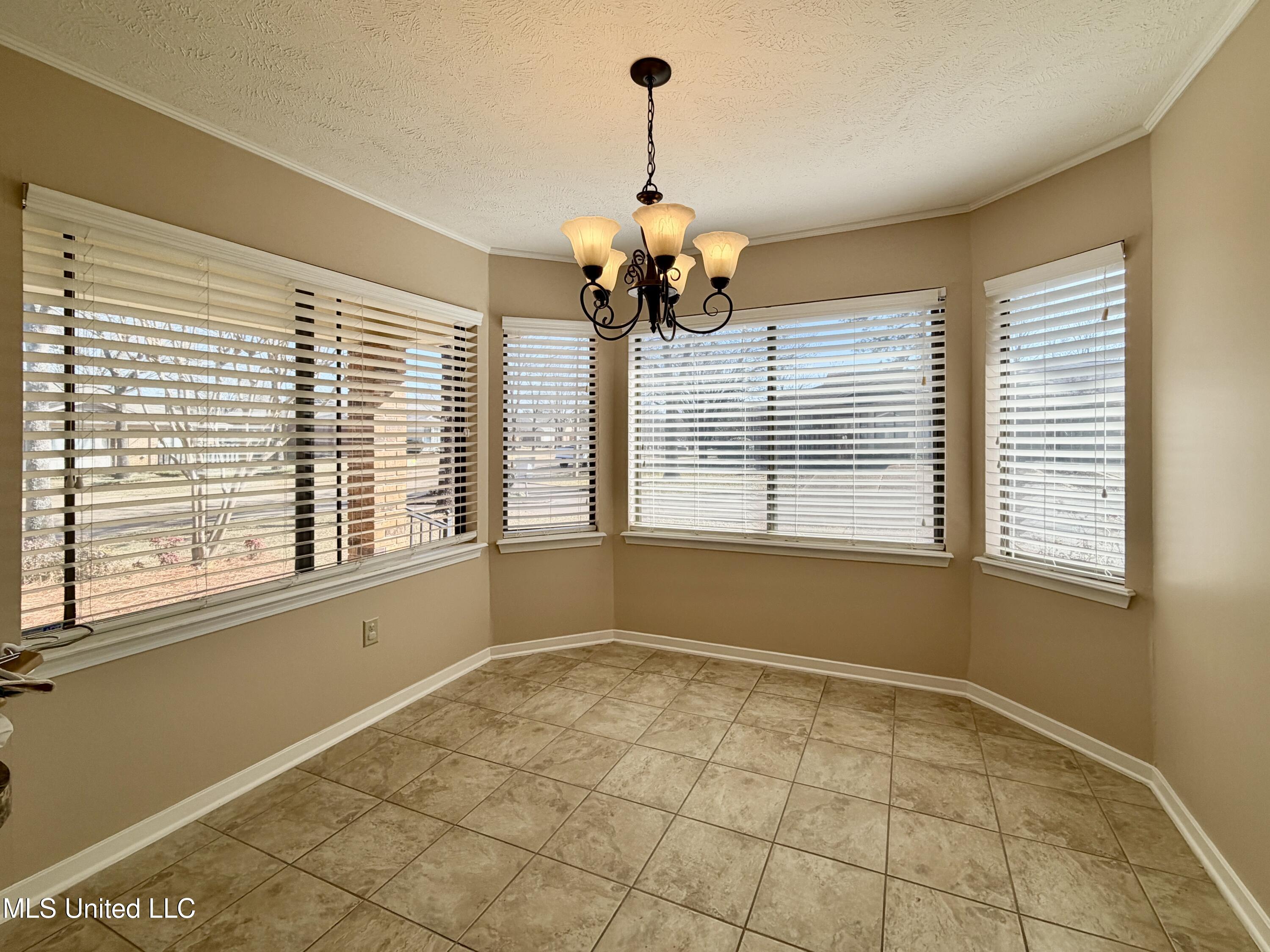 100 Villa Way Clinton, MS 39056 - Photo 23 of 35 IMG_0440