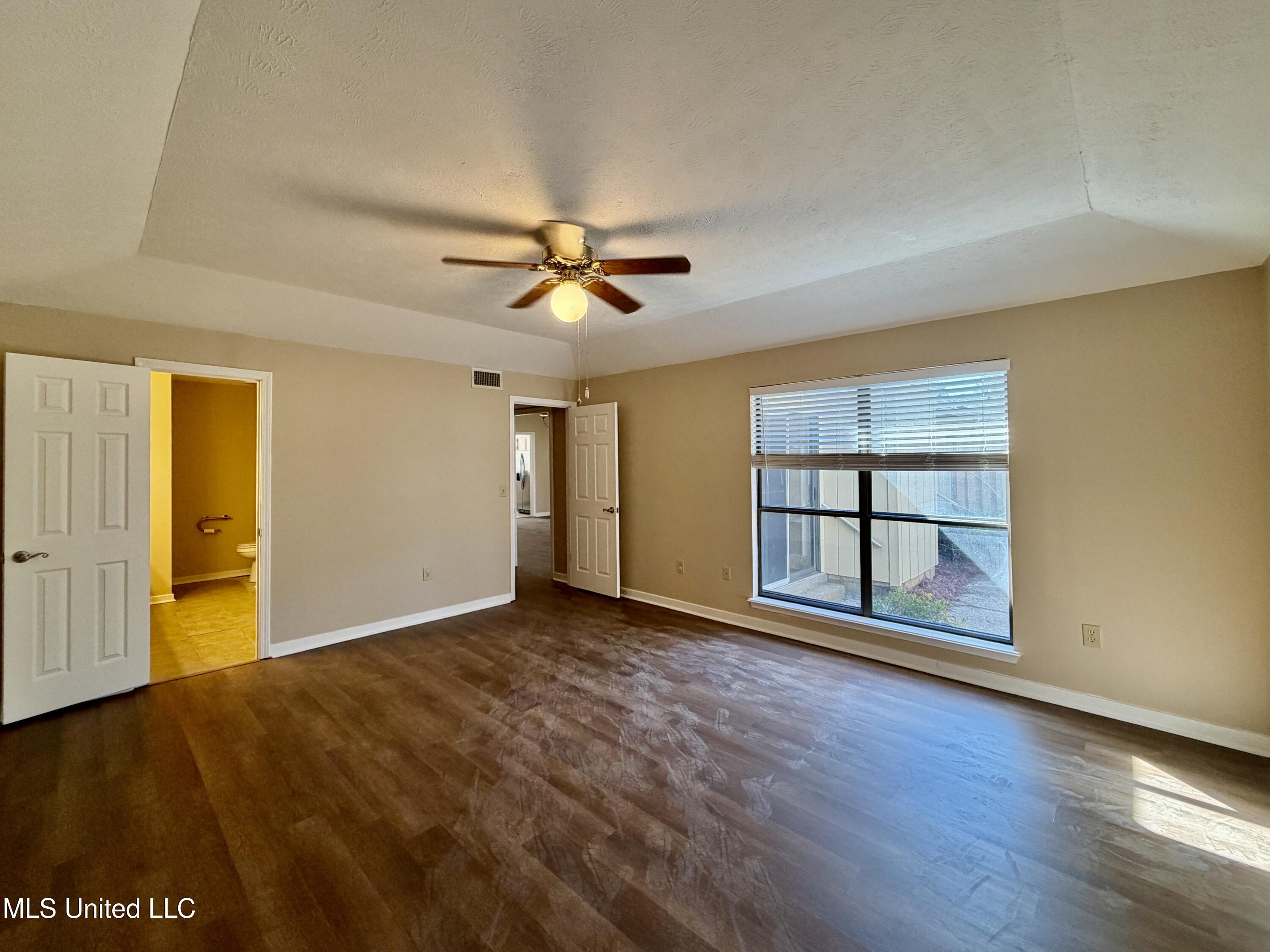 100 Villa Way Clinton, MS 39056 - Photo 27 of 35 IMG_0447