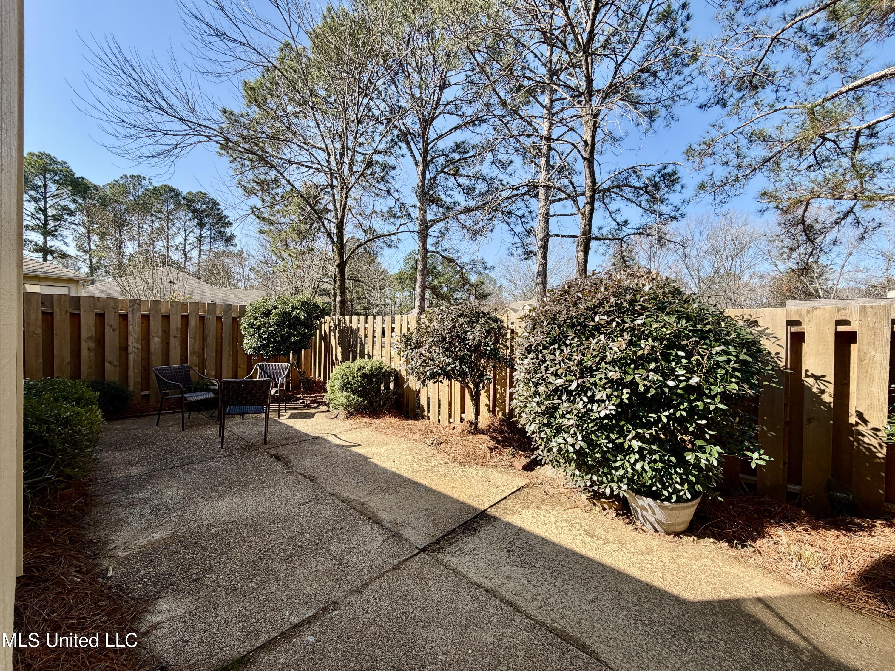 100 Villa Way Clinton, MS 39056 - Photo 33 of 35 IMG_0463