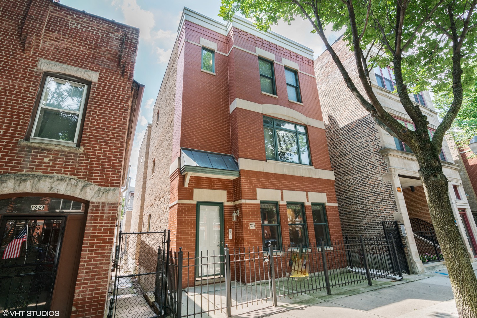 1325 West Fillmore Street, Unit A Chicago, IL 60607 - Photo 1 of 12