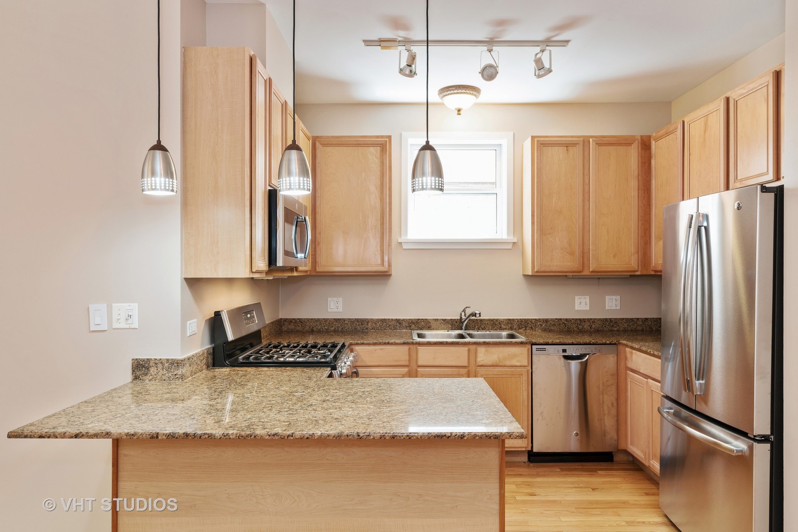 1325 West Fillmore Street, Unit A Chicago, IL 60607 - Photo 5 of 12