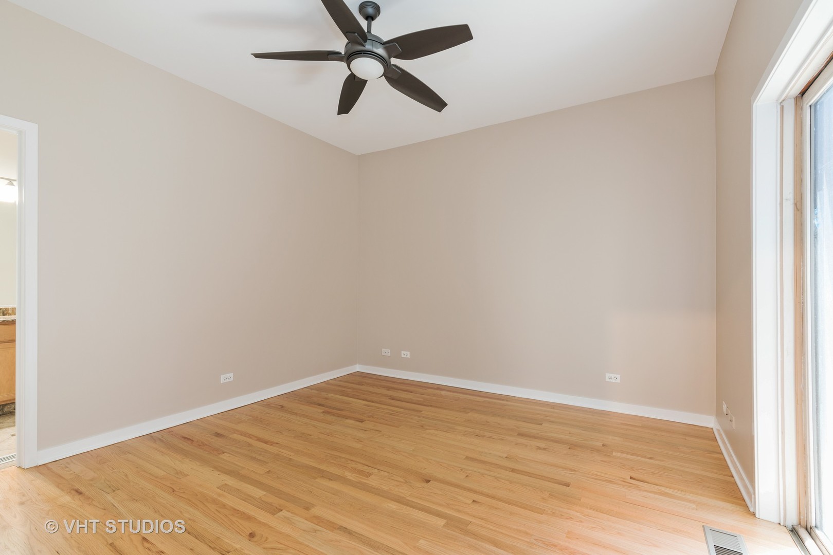 1325 West Fillmore Street, Unit A Chicago, IL 60607 - Photo 8 of 12